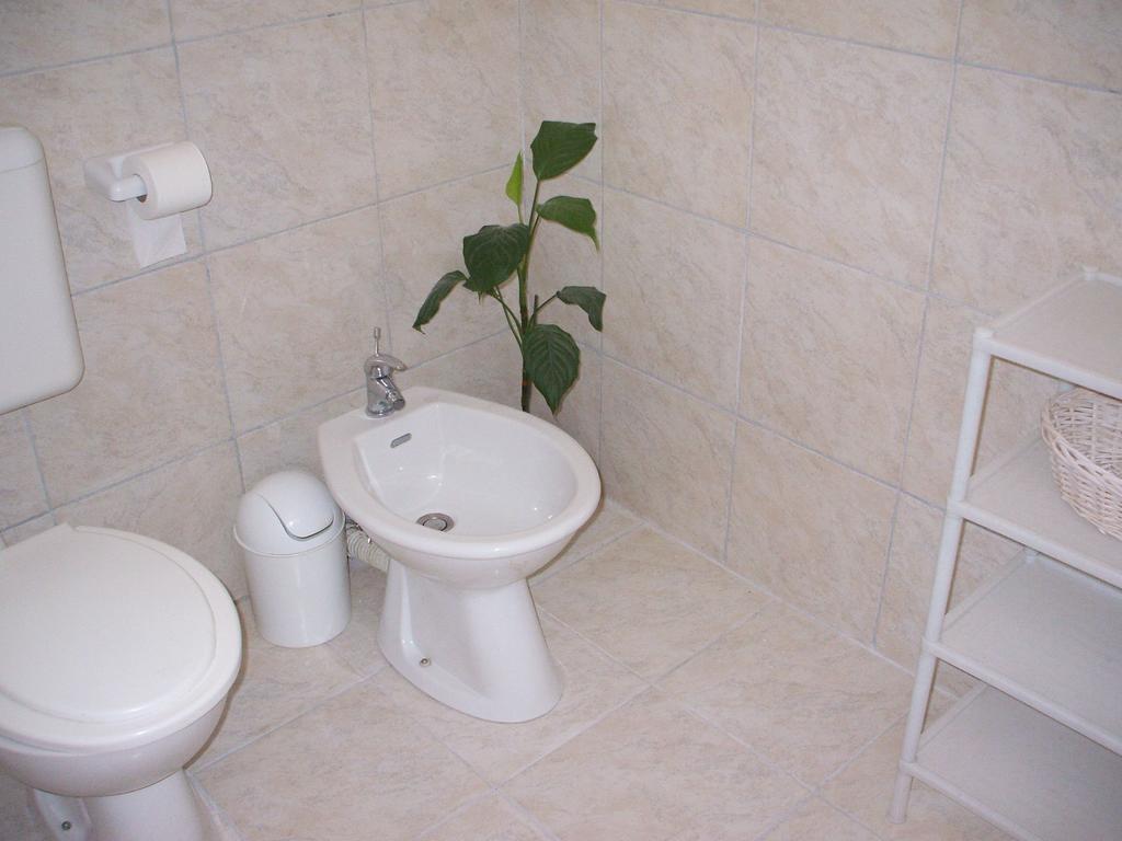 Apartmani Mira Сень Экстерьер фото