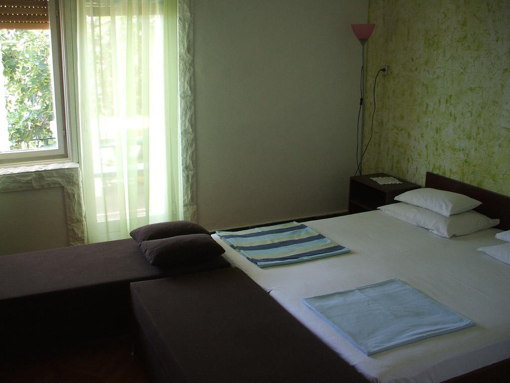 Apartmani Mira Сень Экстерьер фото