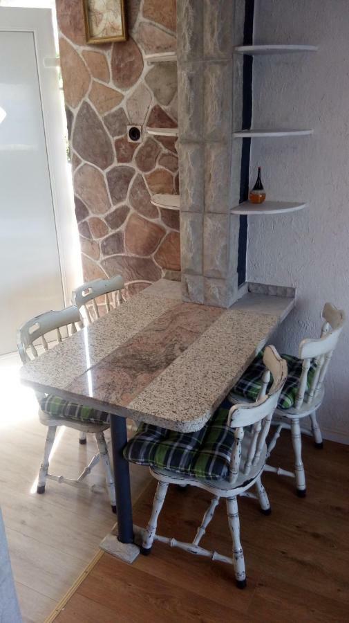 Apartmani Mira Сень Экстерьер фото